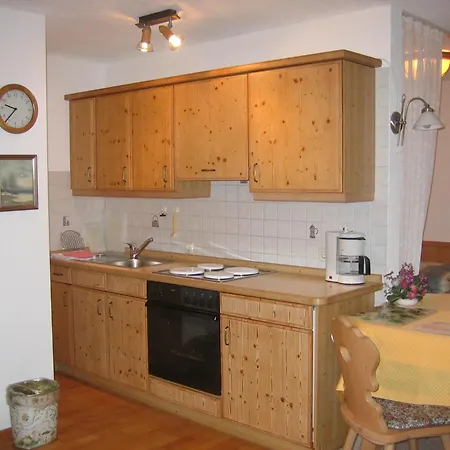 Haus Waldvogel Apartment *