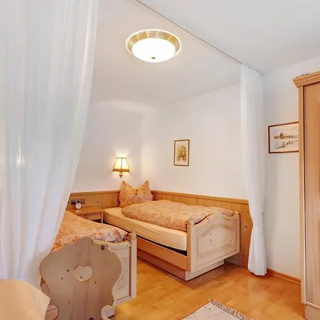 Haus Waldvogel * سشلوشسي